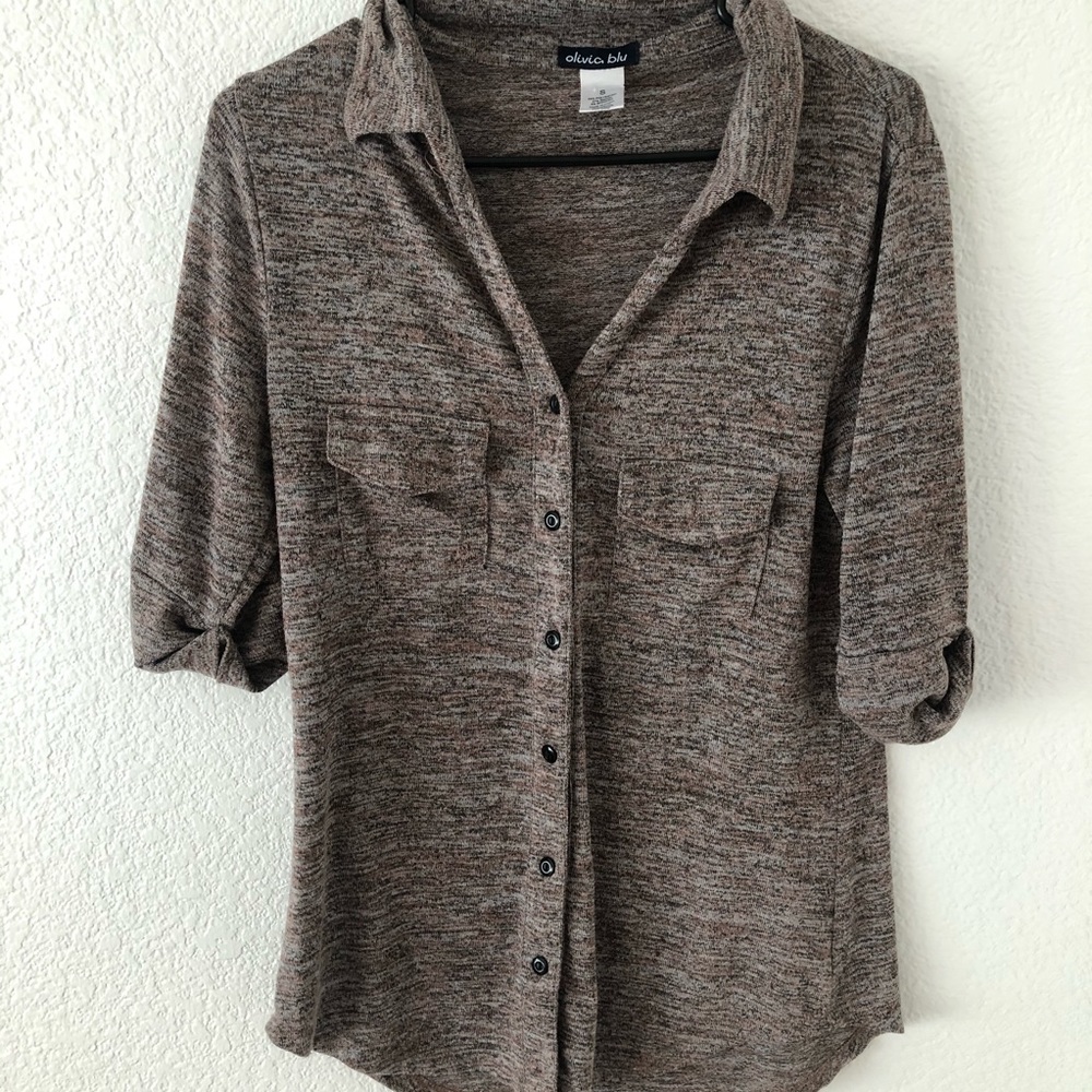 Olivia Blue. brown  (Cardigan  like)size Small